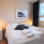 Kotimaailma