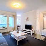 Hotel Kotimaailma *