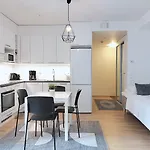 Kotimaailma Hotel *
